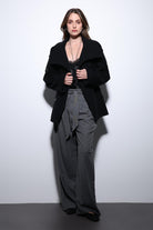 Antioch-Siyah Dik Yaka Kruvaze Kadın Kaban-Kaban-3-Milagron.com