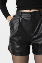 Antioch-Siyah Kadın Suni Deri Kadın Şort-Şort-4-Milagron.com