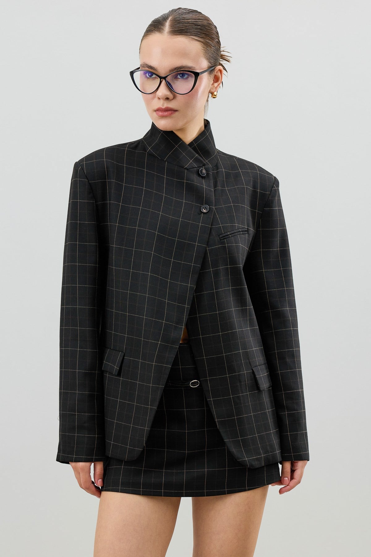 Antioch Siyah Kareli Dik Yaka Kadın Blazer Ceket