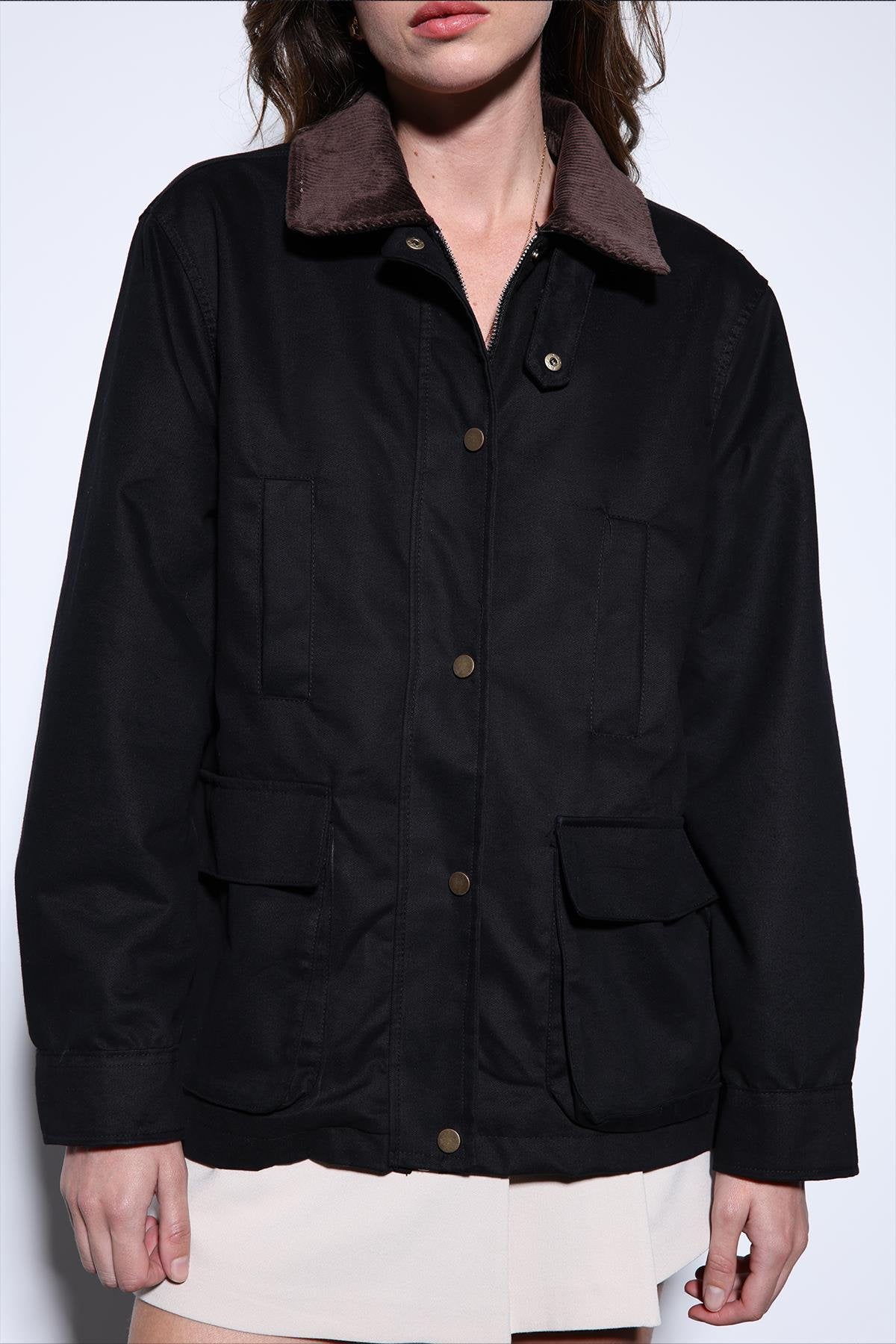 Antioch-Antioch Siyah Kontrast Yaka Kadın Ceket-Ceket-6-Milagron.com