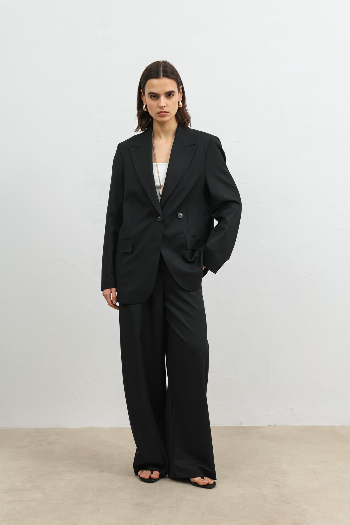 Antioch Siyah Kruvaze Kadın Blazer