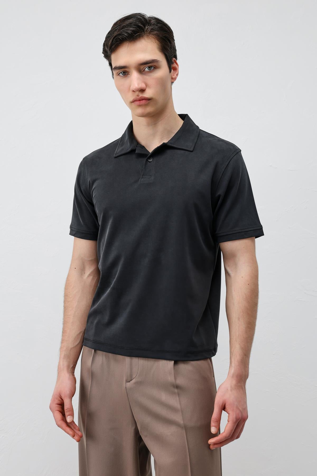 Antioch Siyah Lyocell Karışımlı Polo Yaka Erkek T-Shirt