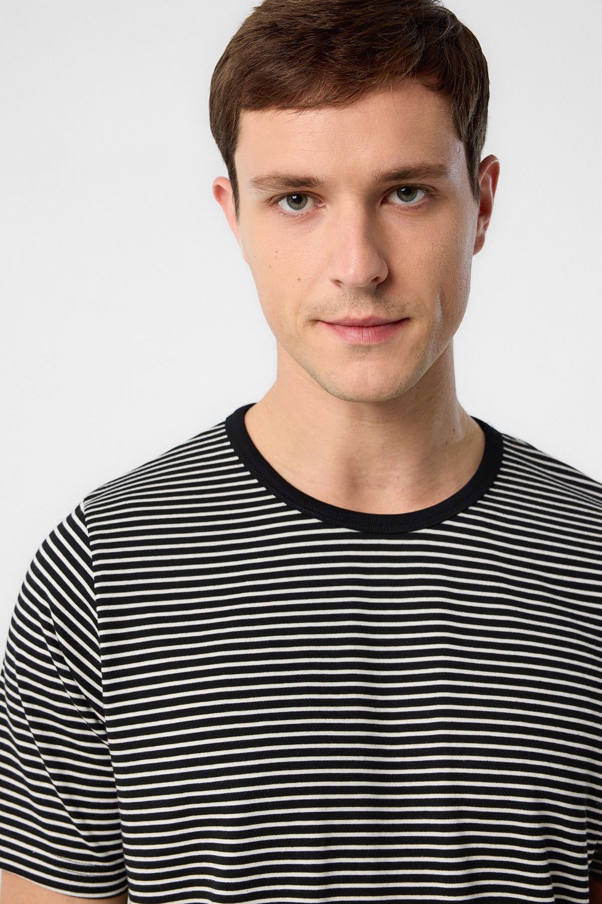 Antioch-Siyah Regular Fit çizgili Erkek T Shirt-T-Shirts-3-Milagron.com