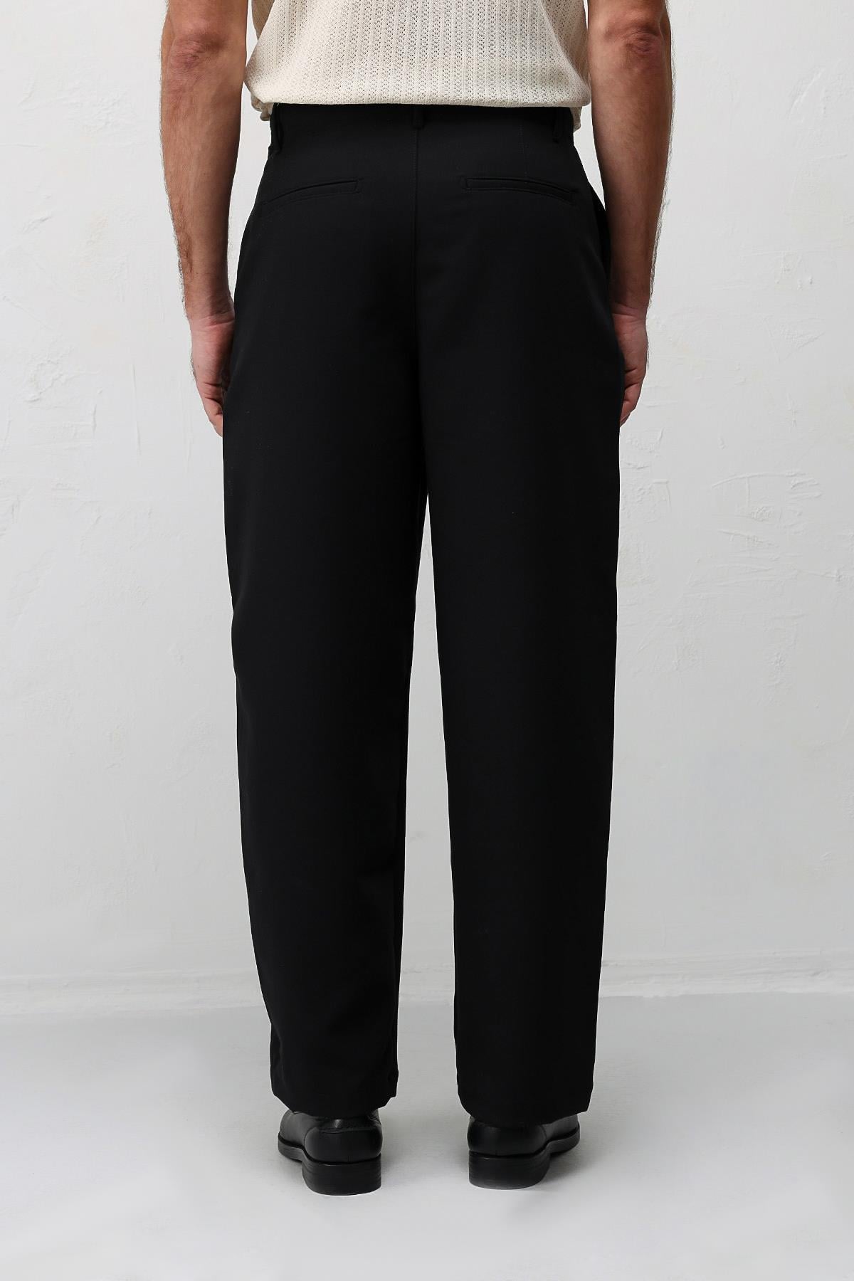 Antioch Siyah Relaxed Fit Erkek Pantolon