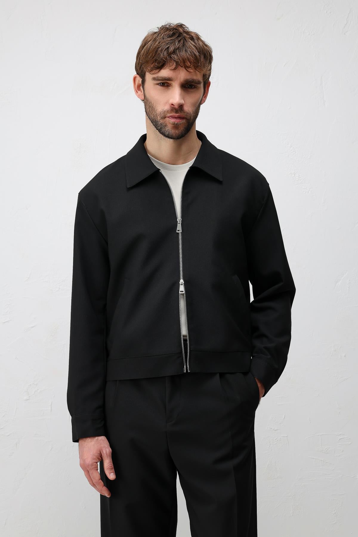 Antioch Siyah Relaxed Fit Fermuarlı Erkek Mont