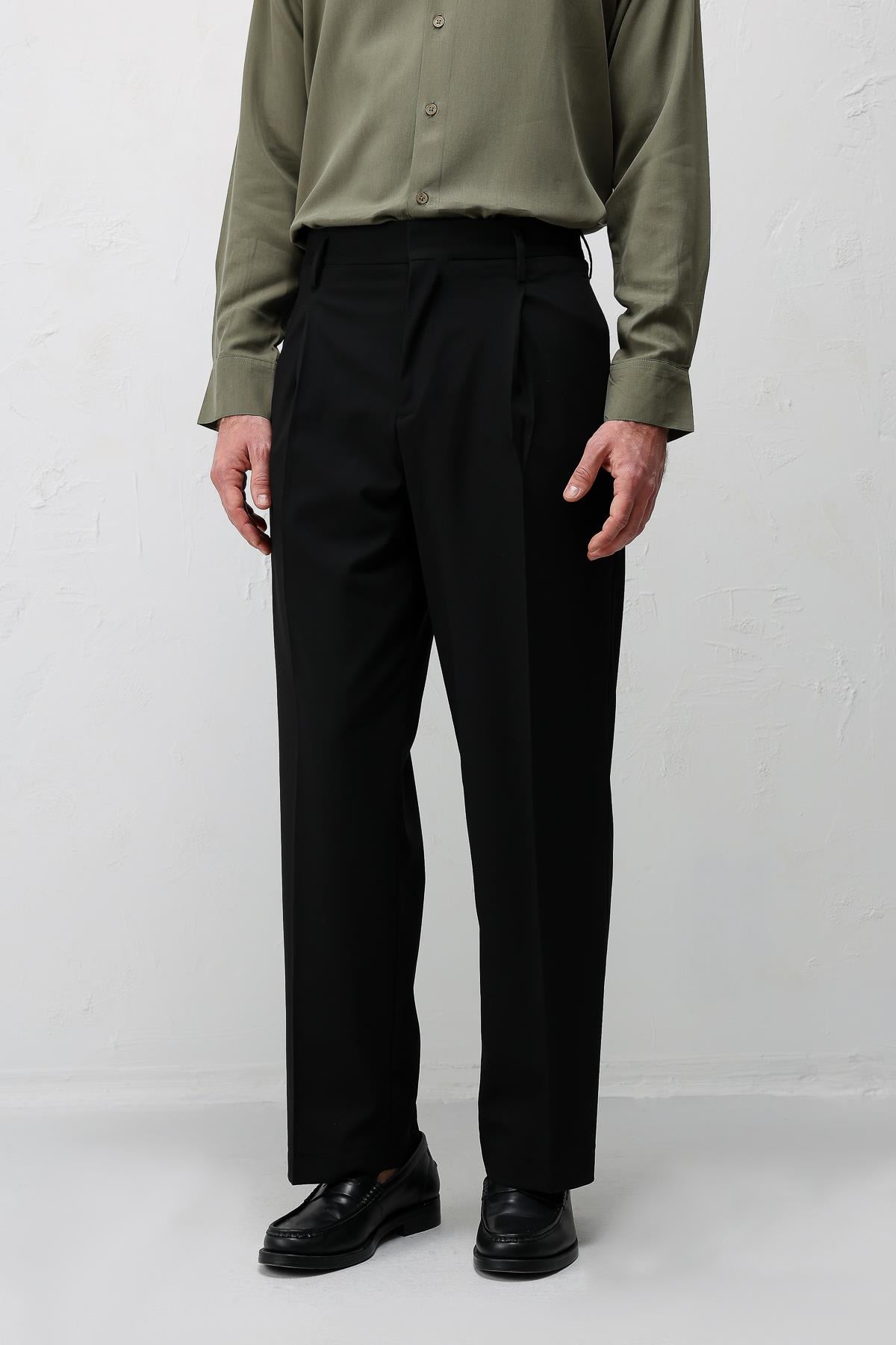 Antioch Siyah Relaxed Fit Pileli Erkek Pantolon