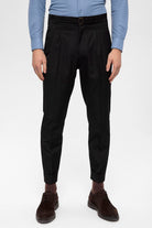 Antioch-Siyah Yüksek Bel Toka Detaylı Erkek Pantolon-Kumaş Pantolon-2-Milagron.com