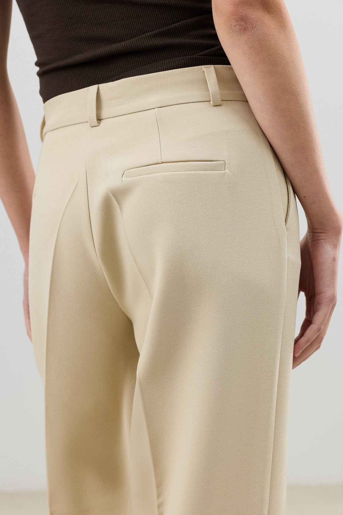 Antioch Taş Relax Fit Pilili Kadın Pantolon