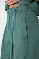 Antioch-Yeşil Şerit Detaylı Kadın Pantolon-Kumaş Pantolon-4-Milagron.com