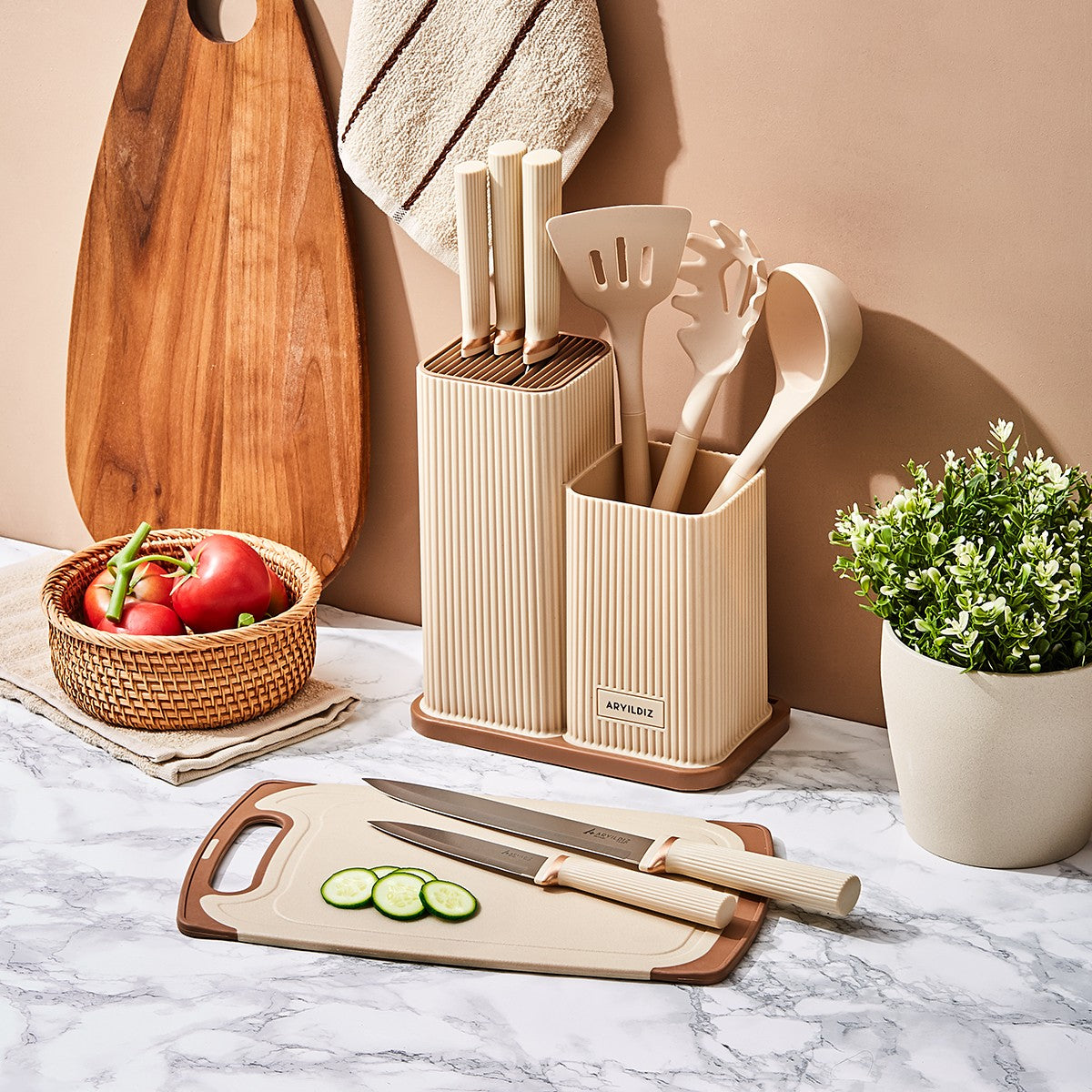 Aryıldız Miyabi 10 Parça Blok Bıçak ve Pano Seti Ar260050