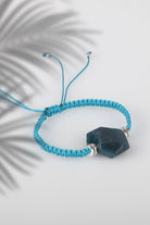 Arven’s World by Aylin Işıklı-Apati̇t Örme Bi̇lekli̇k-Bileklik-2-Milagron.com