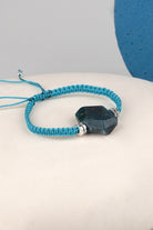 Arven’s World by Aylin Işıklı-Apati̇t Örme Bi̇lekli̇k-Bileklik-3-Milagron.com