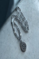 Arven’s World by Aylin Işıklı-Aum Kolye-Kolye-2-Milagron.com