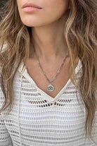 Arven’s World by Aylin Işıklı-Aum Kolye-Kolye-3-Milagron.com