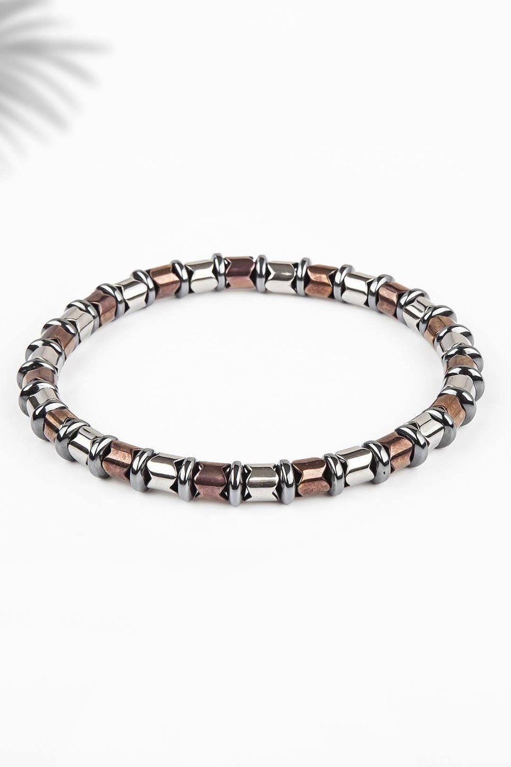 Arven’s World by Aylin Işıklı-Hemati̇t Bronz Bi̇lekli̇k-Bileklik-1-Milagron.com