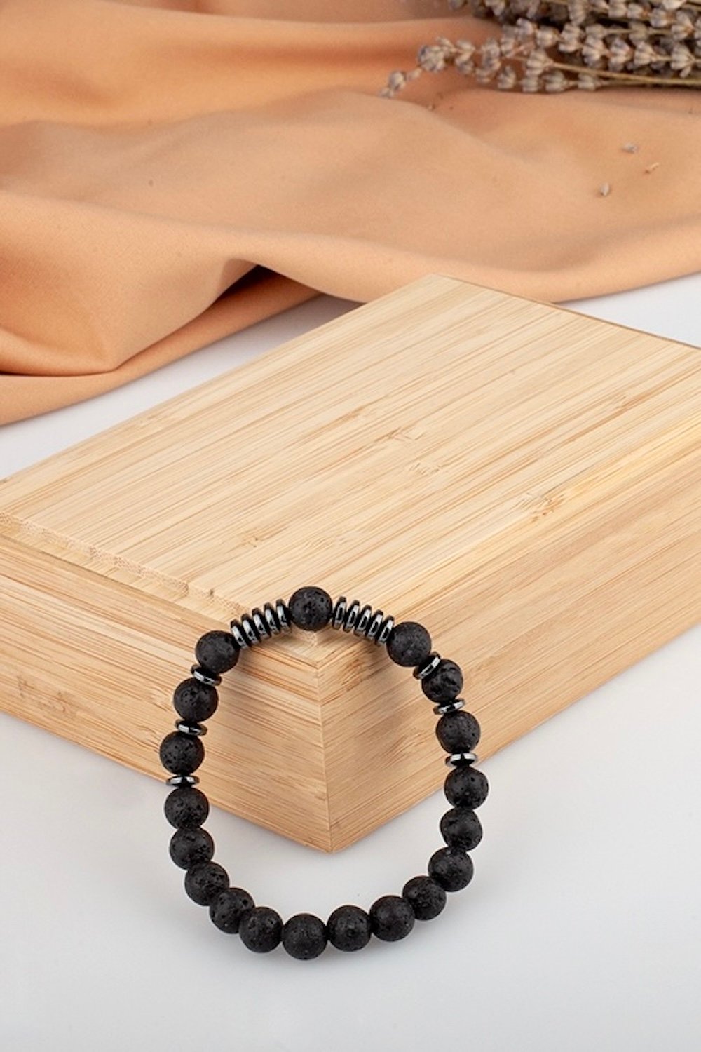 Arven’s World by Aylin Işıklı-Lav Taşı/ Disk Hematit Bileklik-Bileklik-4-Milagron.com