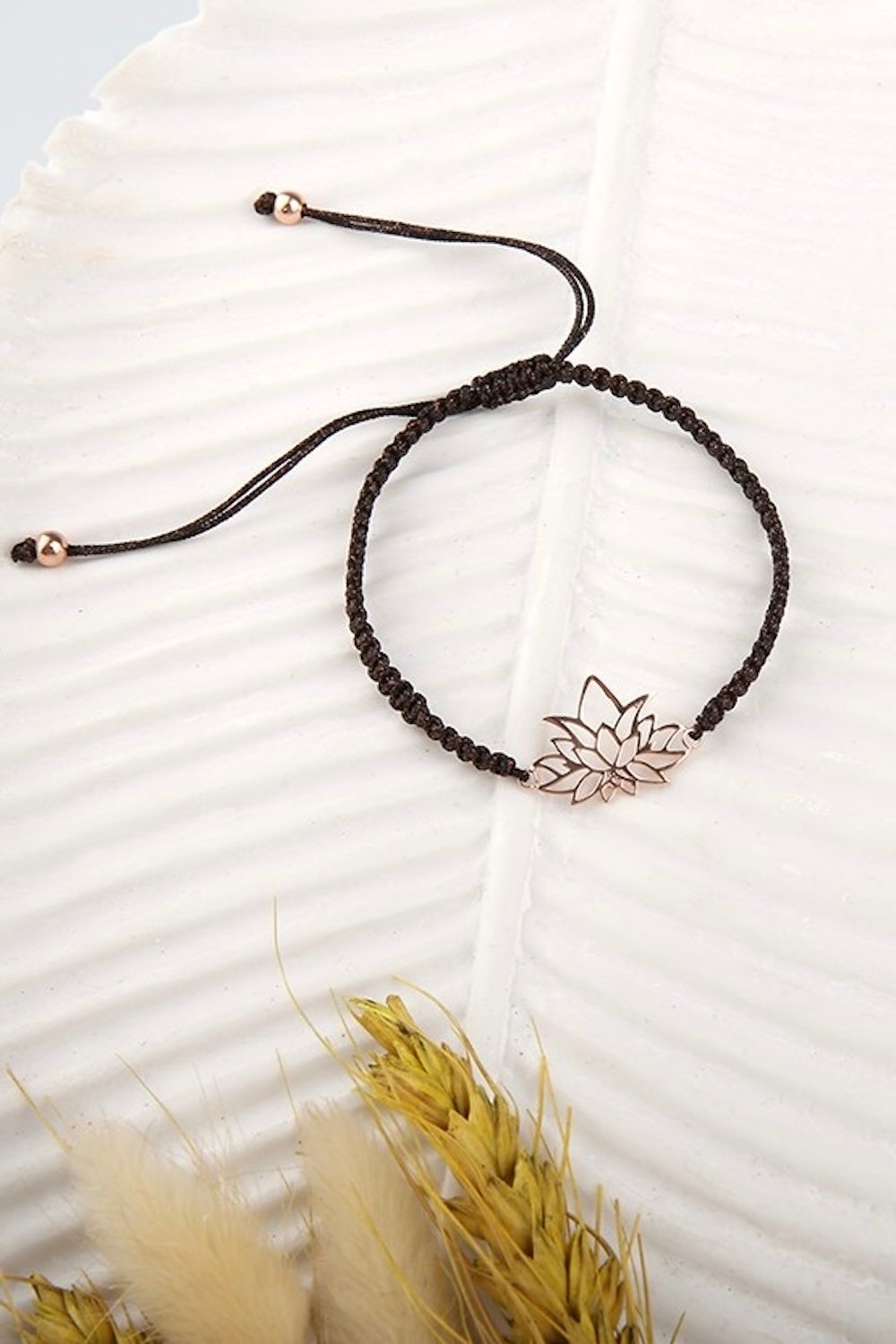 Arven’s World by Aylin Işıklı-Lotus Çi̇çeği̇ Bi̇lekli̇k-Bileklik-5-Milagron.com