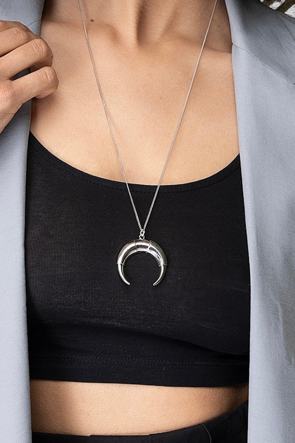 Arven’s World by Aylin Işıklı-Ters Boynuz Kolye-Kolye-3-Milagron.com