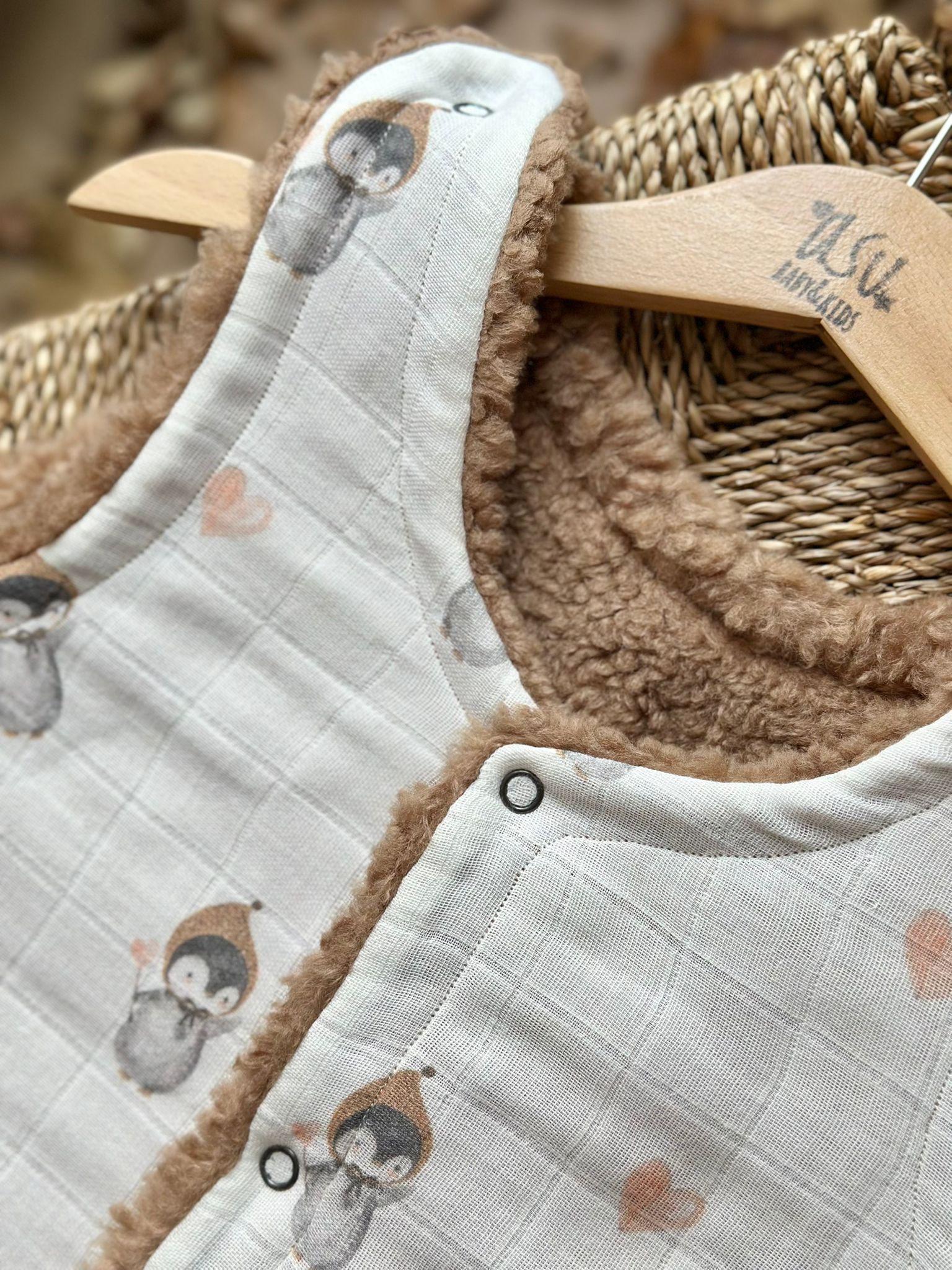 Asu Baby&Kids-Pengy Teddy Çift Taraflı Yelek-Yelek-3-Milagron.com