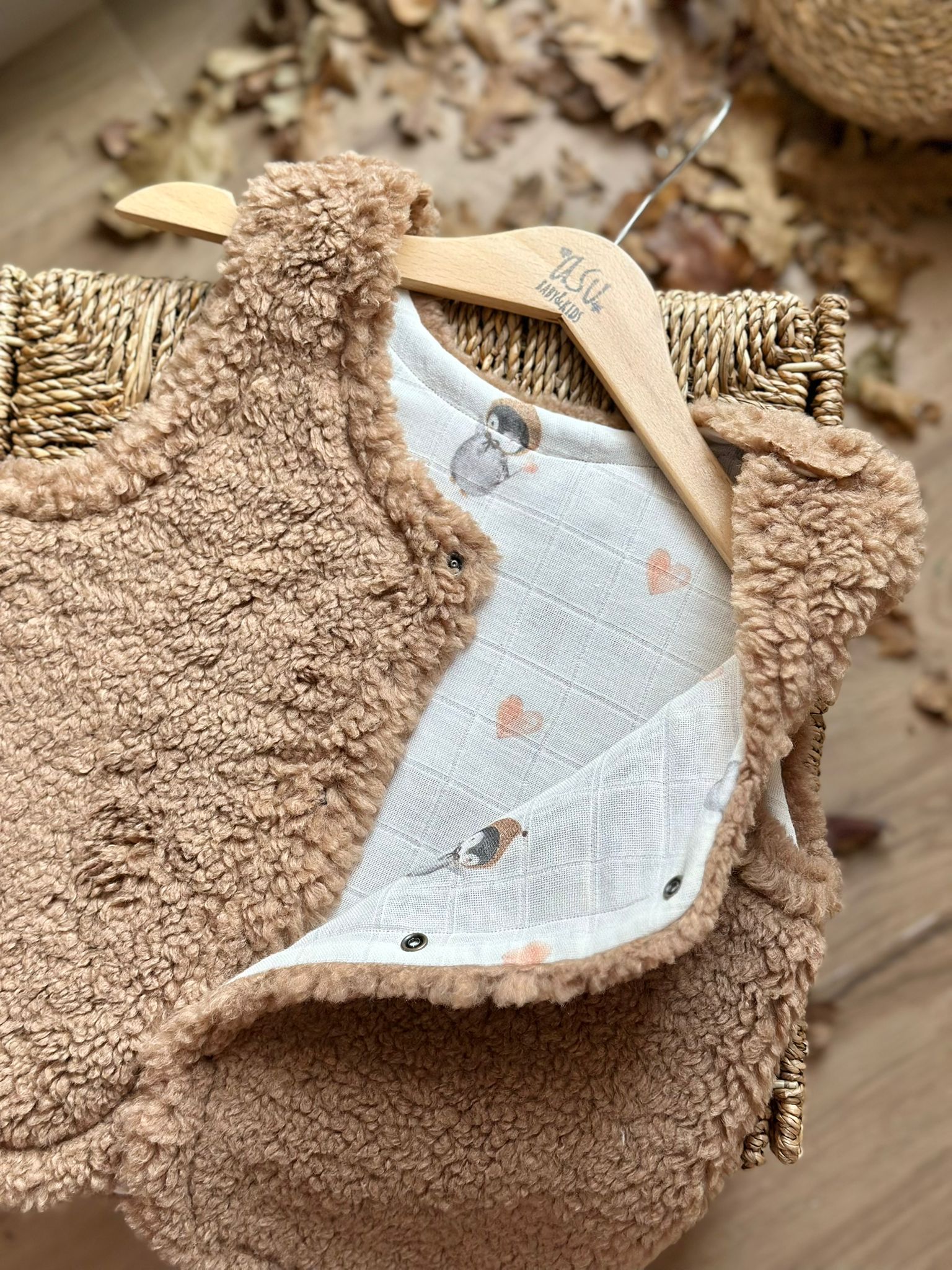 Asu Baby&Kids-Pengy Teddy Çift Taraflı Yelek-Yelek-5-Milagron.com