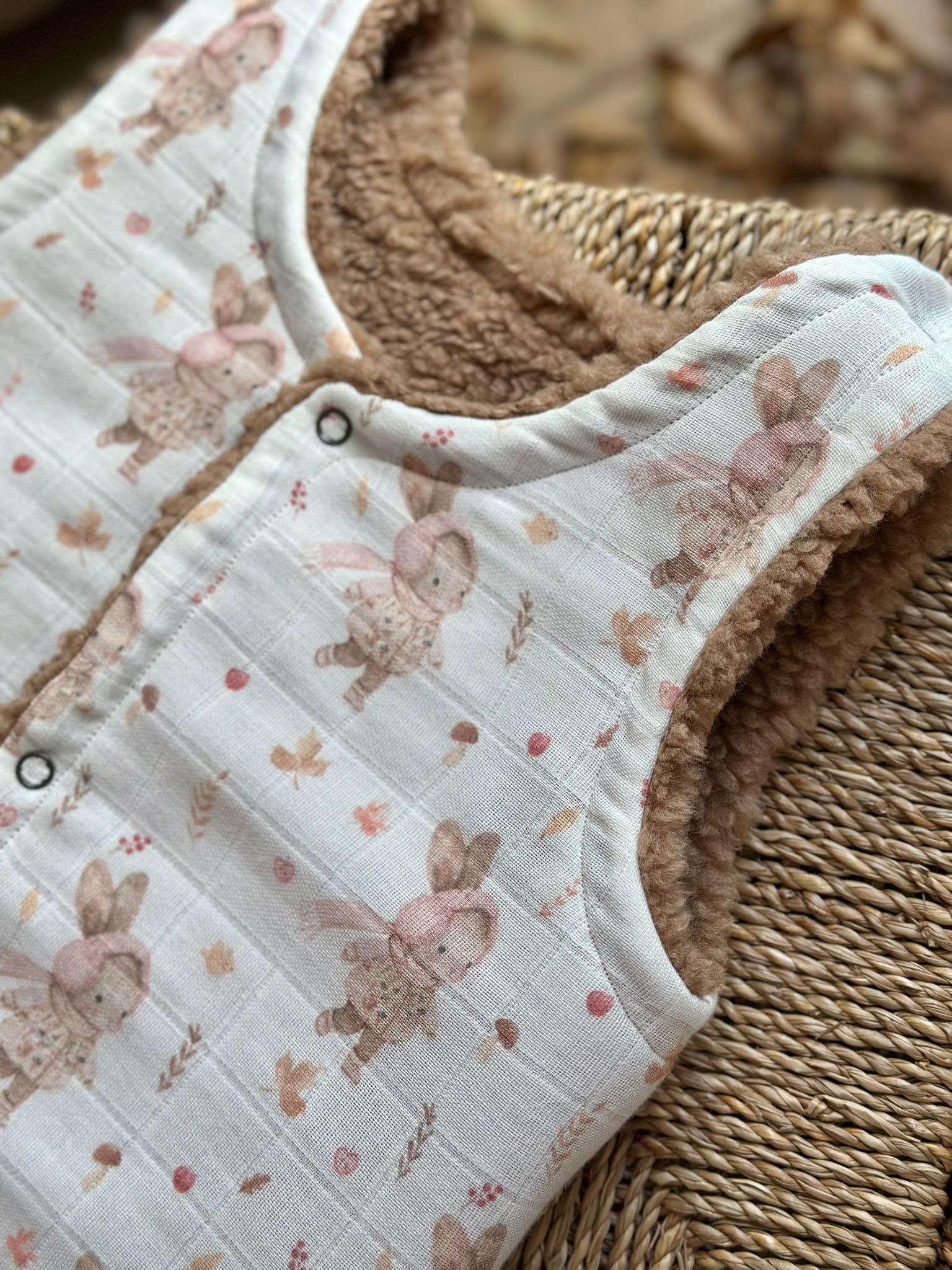 Asu Baby&Kids-Ponpony Teddy Çift Taraflı Yelek-Yelek-6-Milagron.com