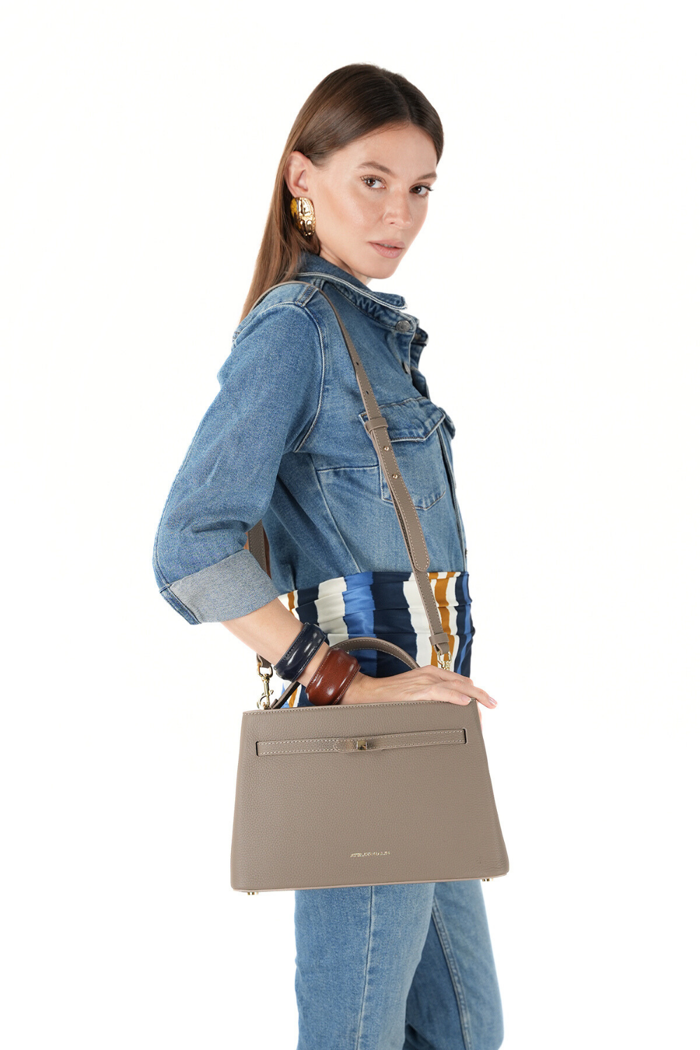 Cube Lock Bag - Mink - 8