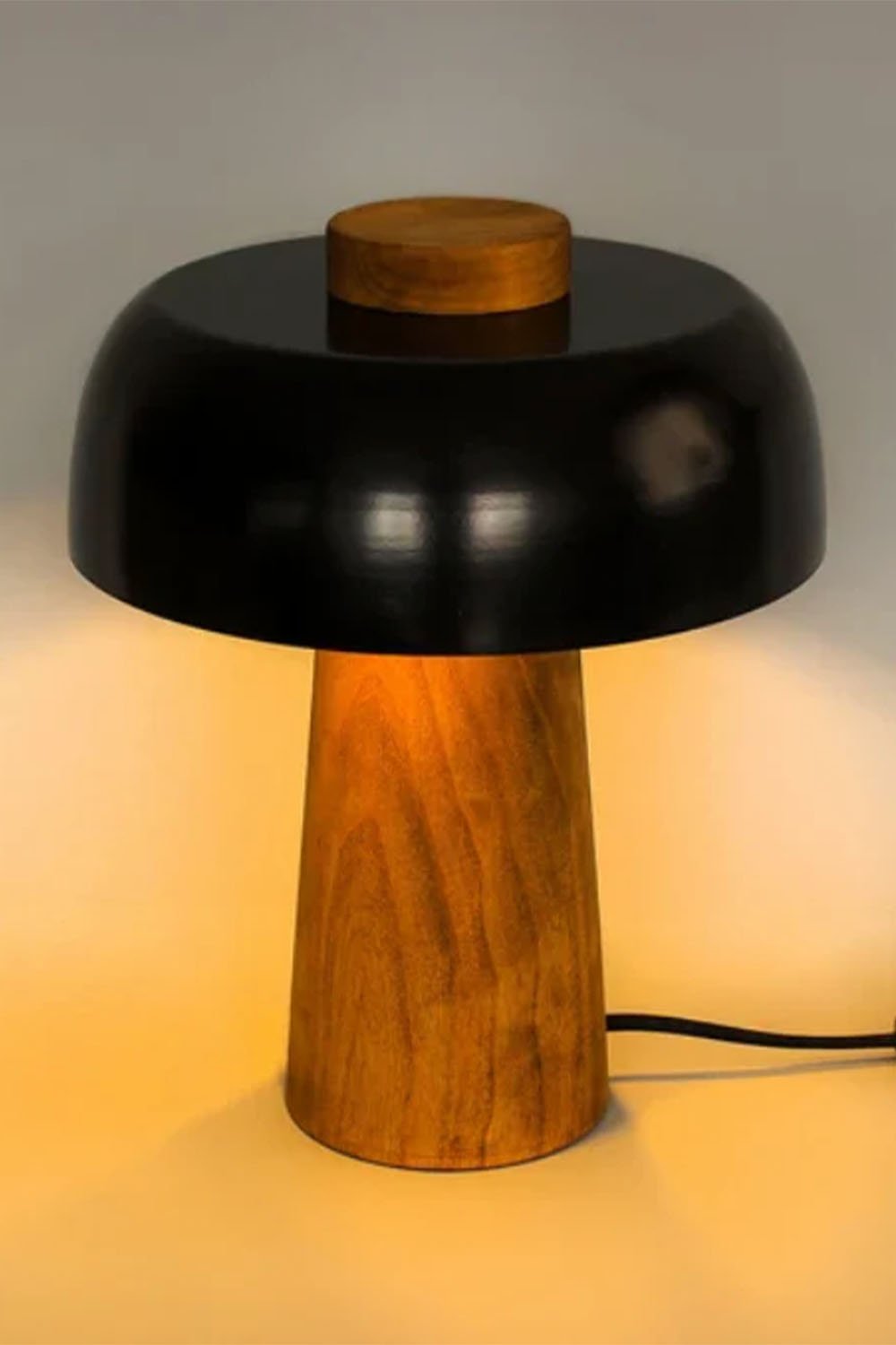 Atolye Store-Ahşap Mantar Masa Lambası Mat Siyah-Masa Lambası-2-Milagron.com