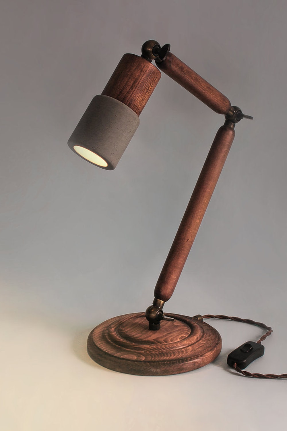 Atolye Store-Ahşap/Beton Masa Lambası-Masa Lambası-1-Milagron.com