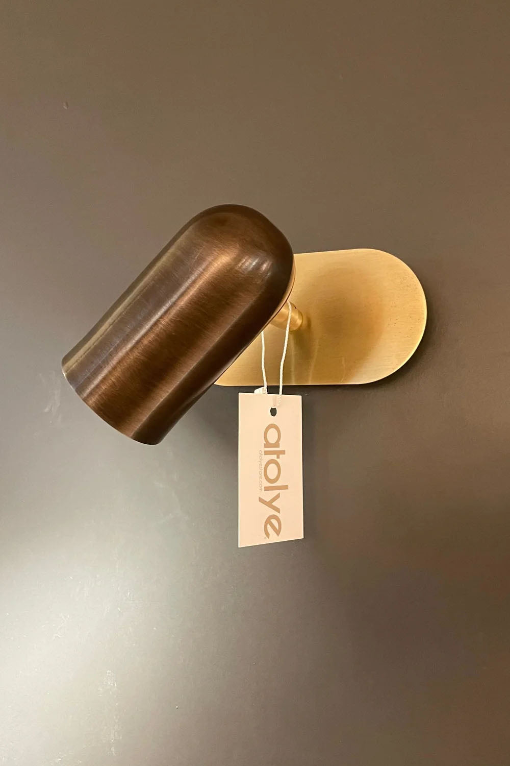 Atolye Store-Tekli Lazer Spot Serisi Koyu Eskitme / Mat Pirinç-Aplik-3-Milagron.com