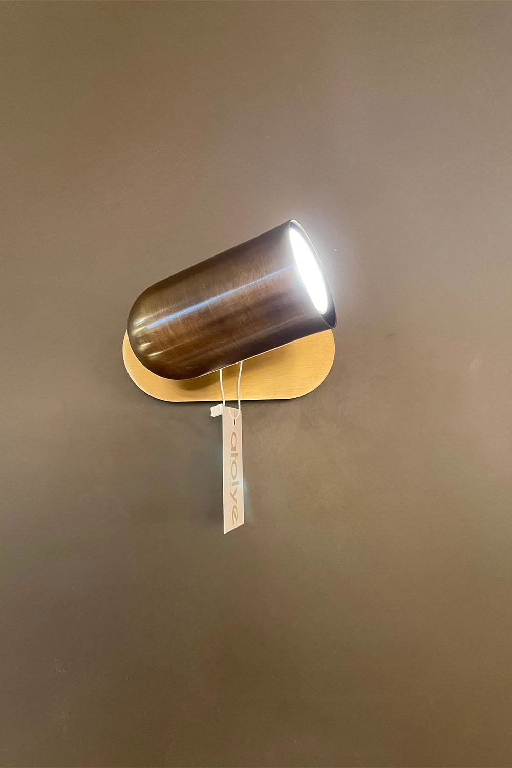 Atolye Store-Tekli Lazer Spot Serisi Koyu Eskitme / Mat Pirinç-Aplik-5-Milagron.com