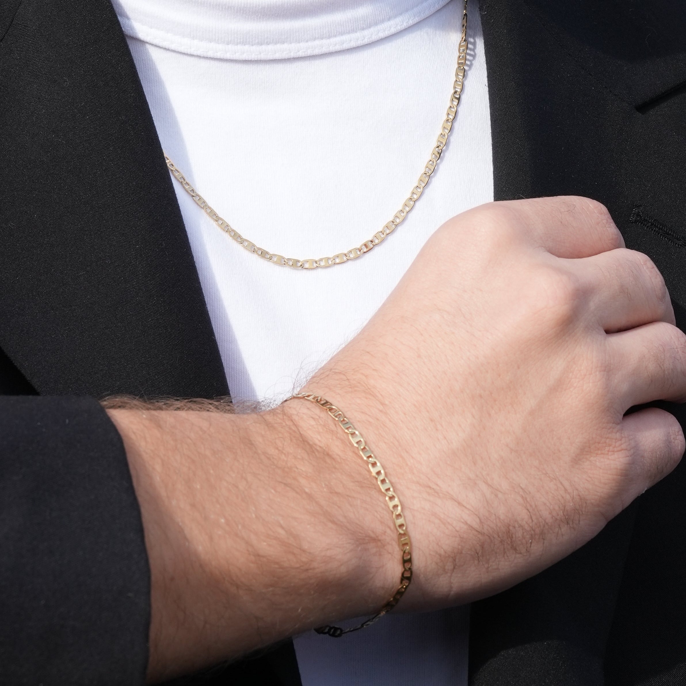Bar Necklace In Gold