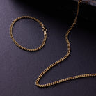 Curb Necklace In Gold