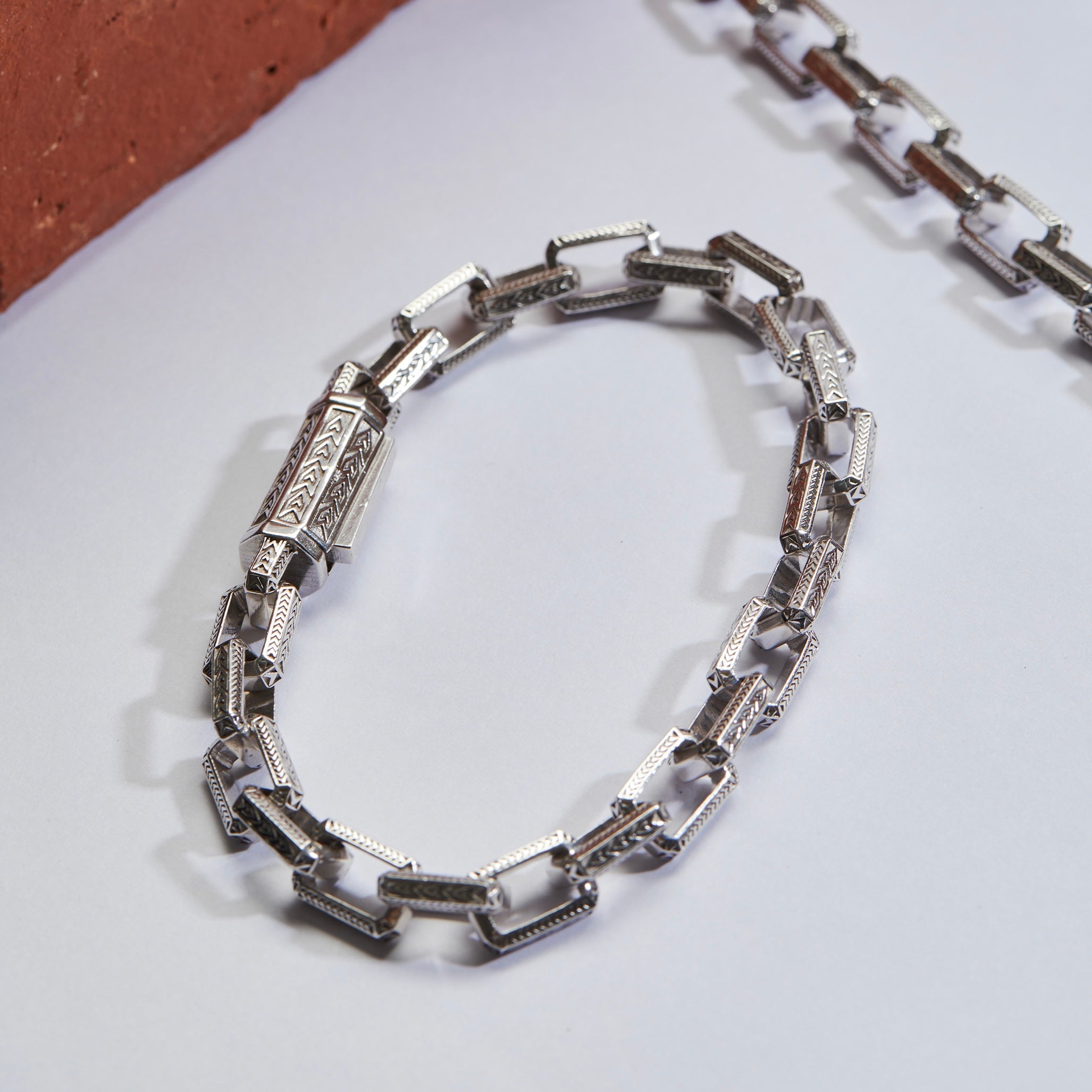 Inlaid Chain Bracelet In Silver
