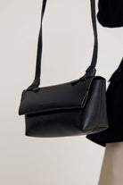 Bagh Collection-Apple Crossbody Bagh Black-Omuz Çantası-6-Milagron.com