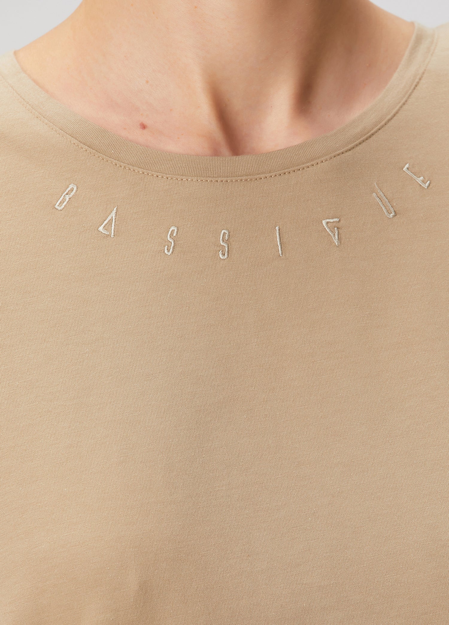 T-Shirt - Bej