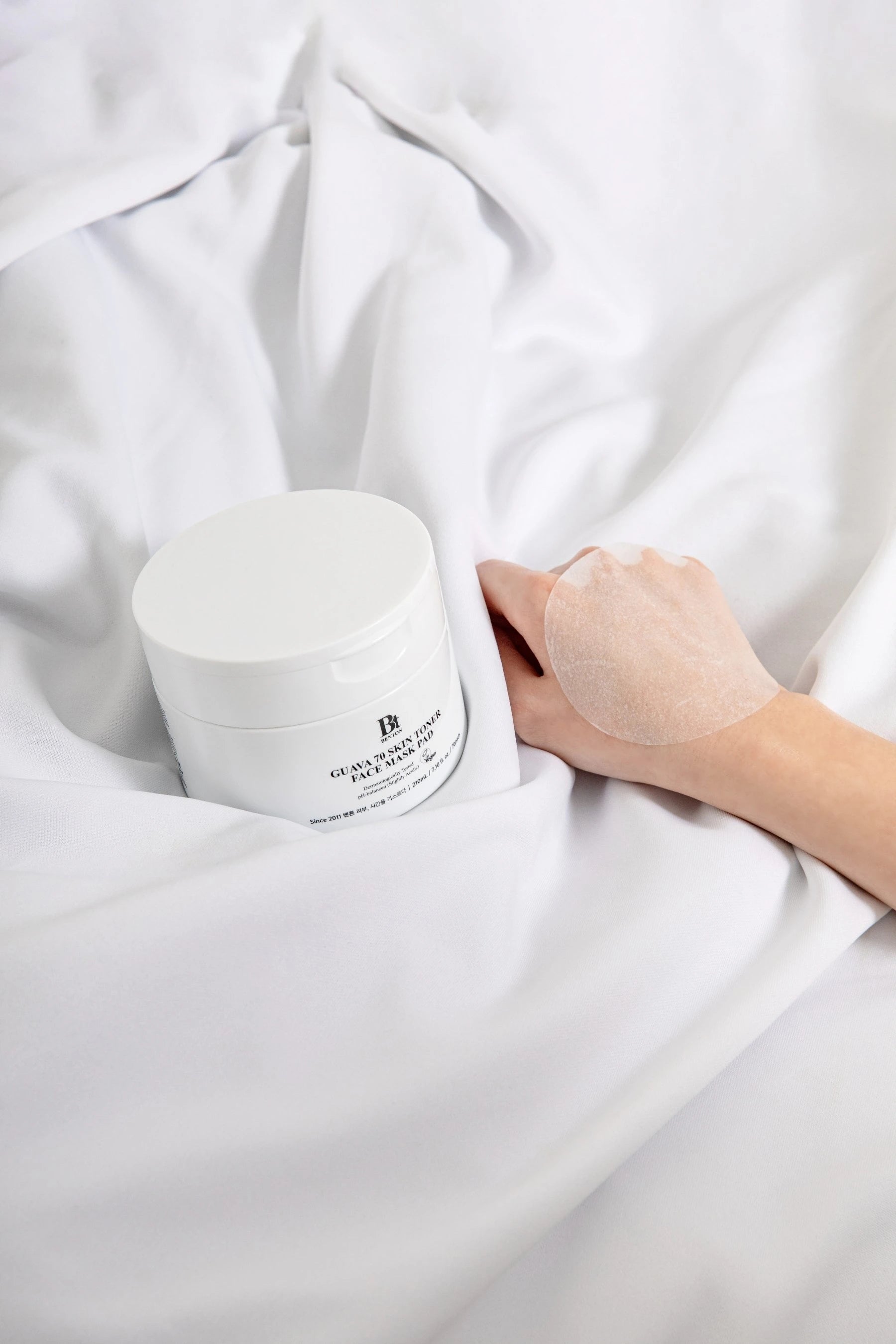 Benton-Guava 70 Skin Toner Face Mask Pad 70pads Yatıştırıcı & Nemlendirici Konsantre Vegan Cilt Pedleri-Cilt Pedi-5-Milagron.com