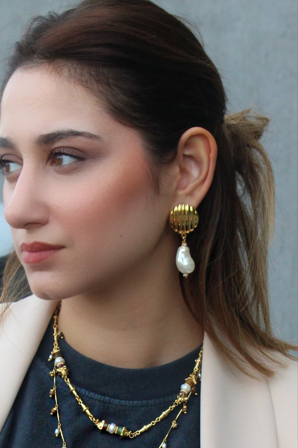 Berrin özkan-Madeleine Baroque Pearl Earrings-Earring-2-Milagron.com