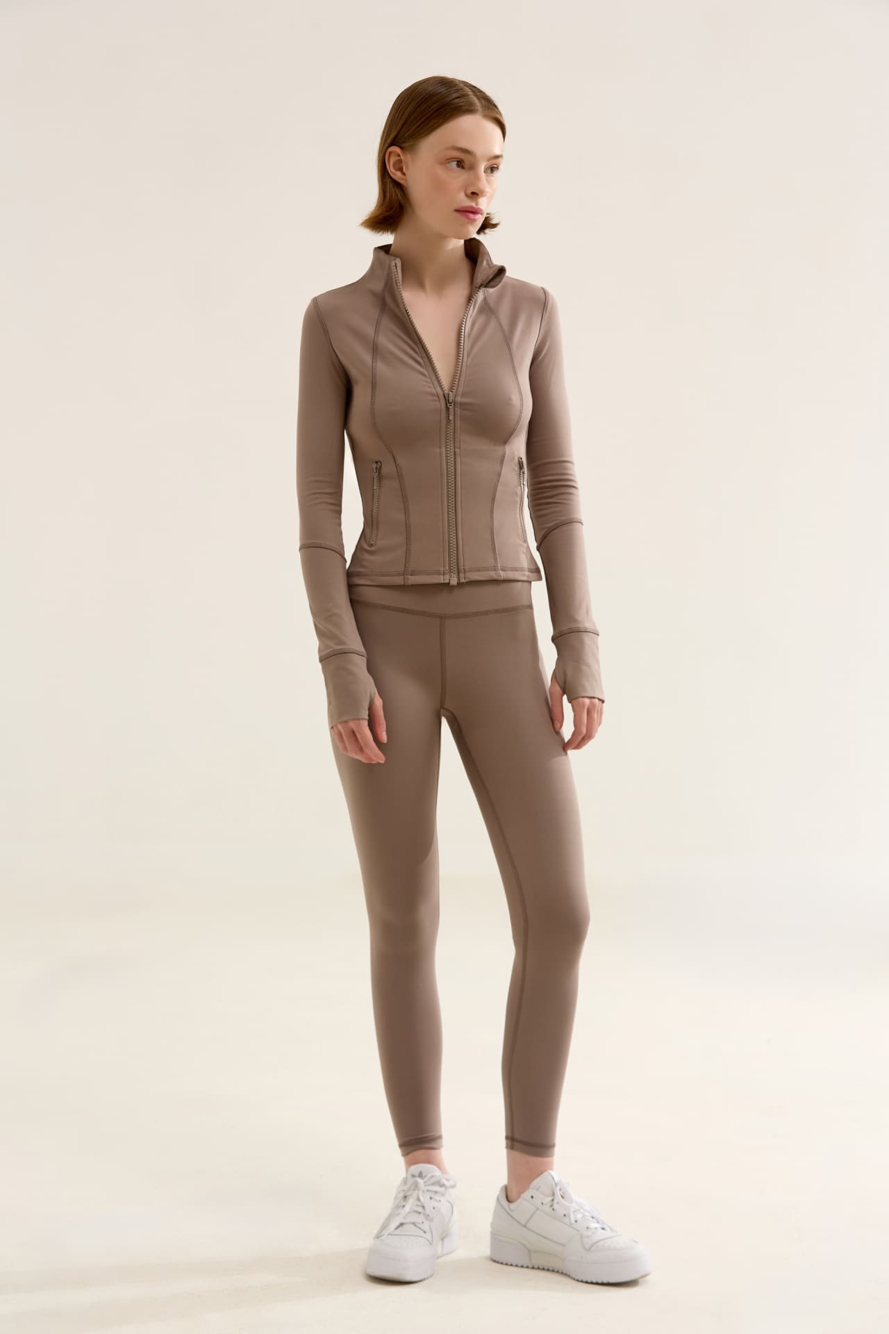 Birdiejay-Birdiesmooth Icon Mode Cropped Pilates Jacket Kum Rengi̇ Crop Pilates Ceketi-Ceketler-5-Milagron.com