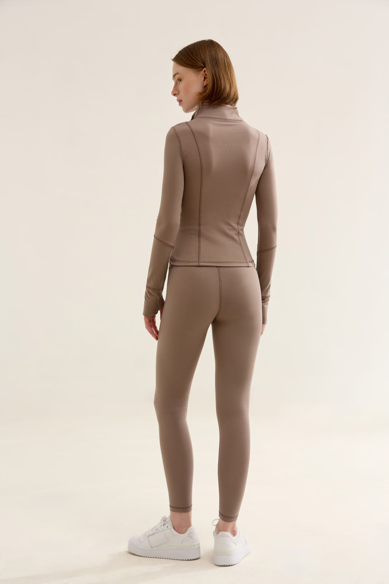 Birdiejay-Birdiesmooth Icon Mode Cropped Pilates Jacket Kum Rengi̇ Crop Pilates Ceketi-Ceketler-8-Milagron.com