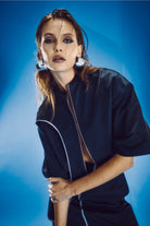 Birdiejay-Morpho Menelauss Reflektif Detaylı Crop Ceket Si̇yah-Ceket-9-Milagron.com