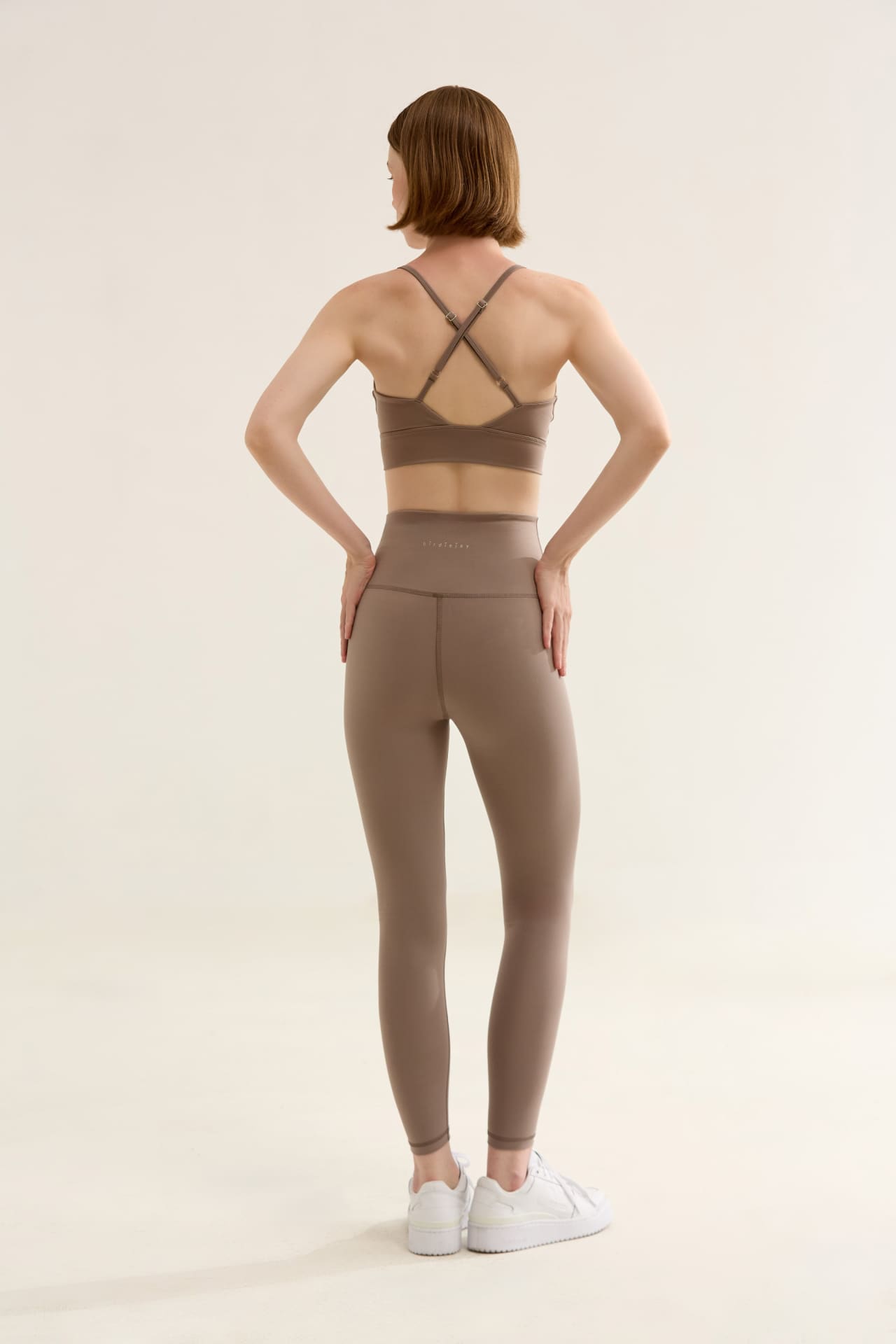 Birdiejay-Triangle Bra Kum Rengi̇ Sporcu Ve Yoga Sütyeni̇-6-Milagron.com