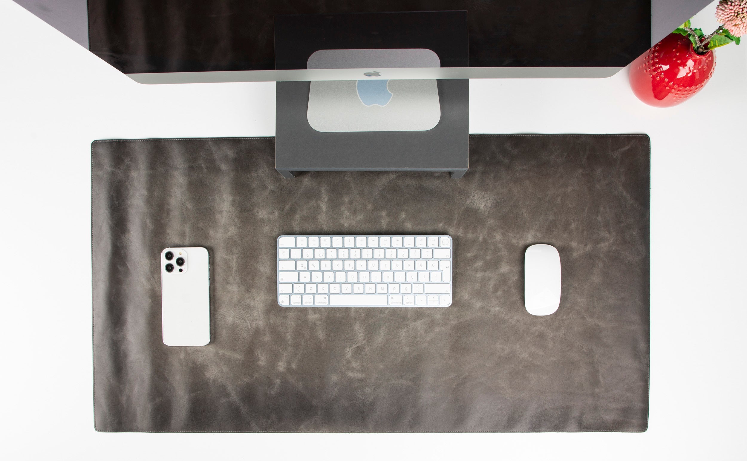 Atelier 91 Ash Gray Leather Desk Mat - Large