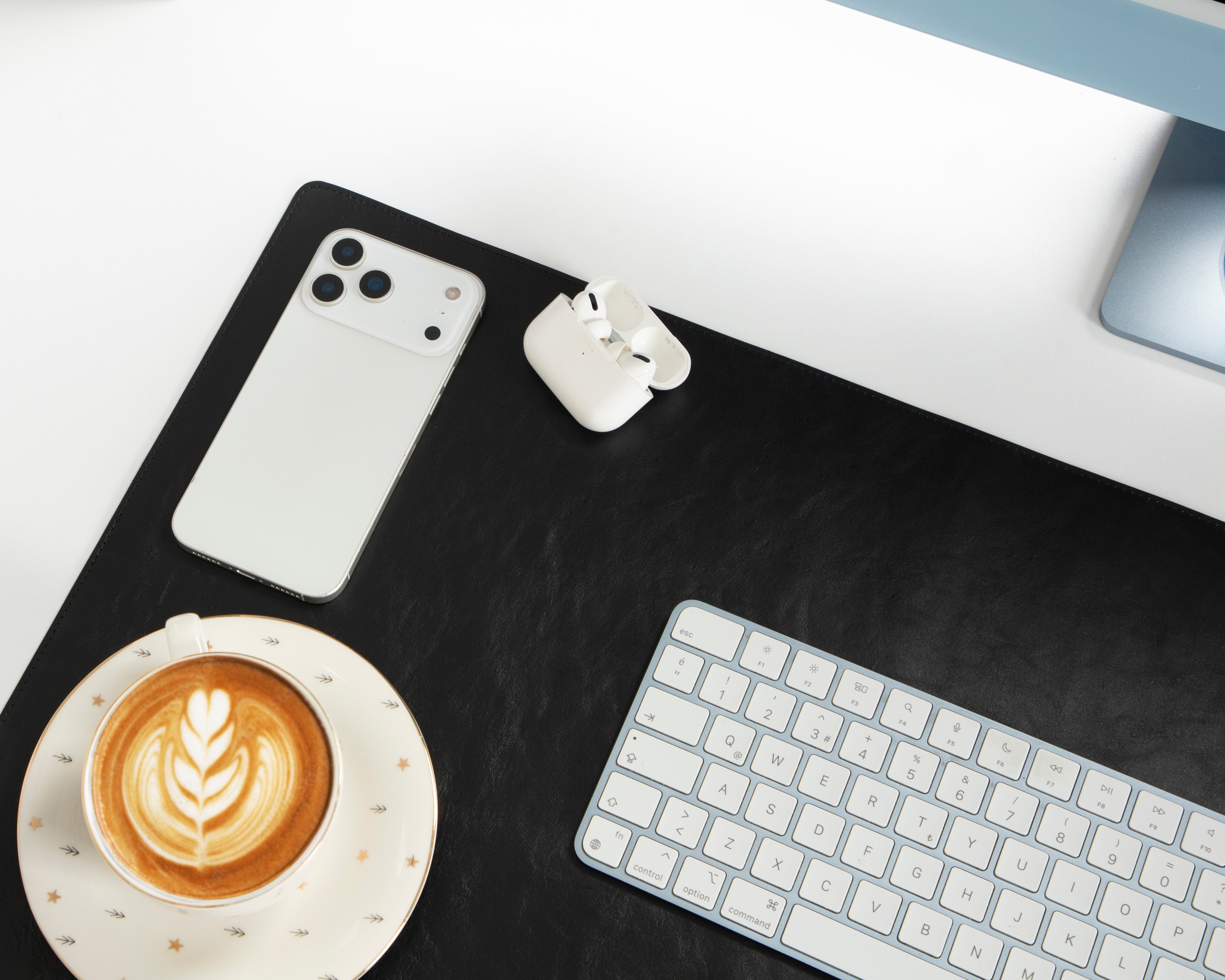 Atelier 91 Noir Black Leather Desk Mat - Medium