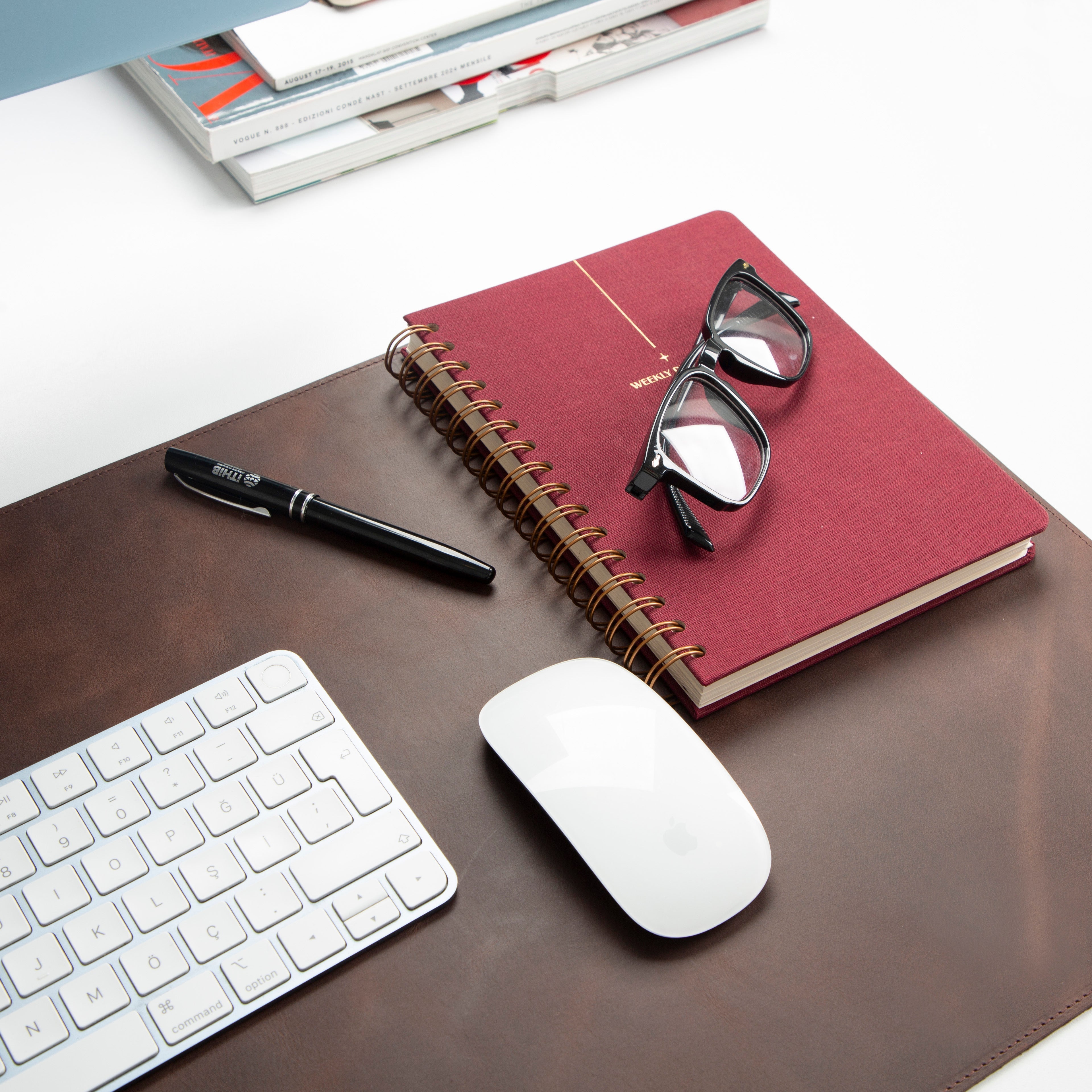 Atelier 91 Saddle Heritage Leather Desk Mat - Medium