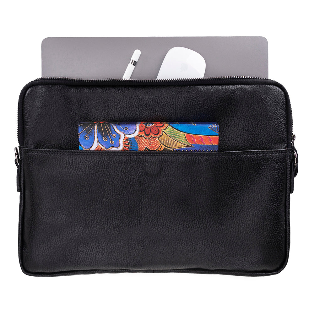 Bloominbag-Bloom Sleeve Leeds 14" Obsidian Black Hakiki Deri Laptop & Tablet Kılıfı-2-Milagron.com