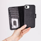 Bloomcase Magic Wallet Oynx Black Apple Iphone 17E / 16E (6.1") Hakiki Deri Çıkarılabilir Cüzdanlı Telefon Kılıfı