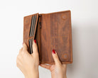 Bloominbag-Celestina Saddle Brown Hakiki Deri Telefon Bölmeli Cüzdan-4-Milagron.com