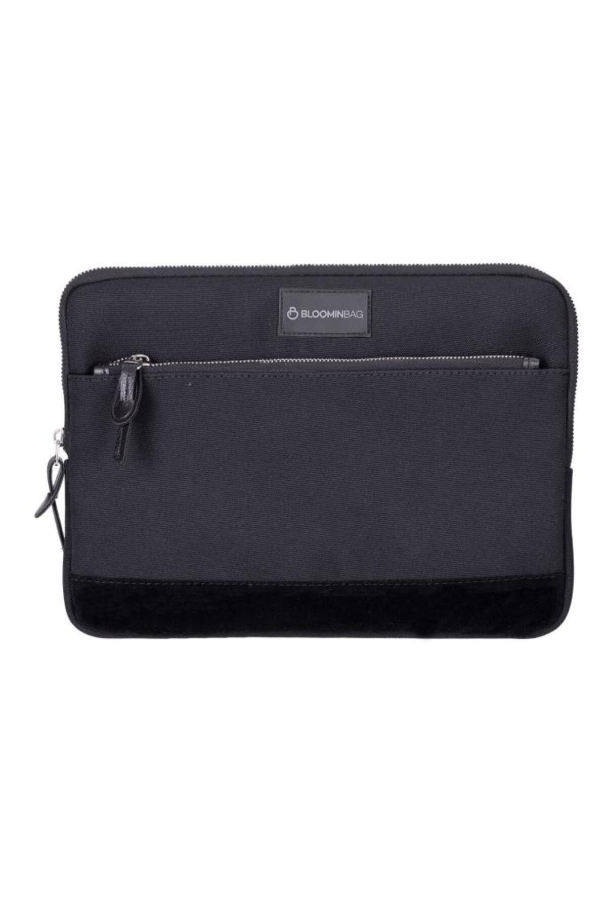 Bloominbag-Cosmic Cosmos 15 16 Inç Macbook / Laptop Kılıfı-1-Milagron.com