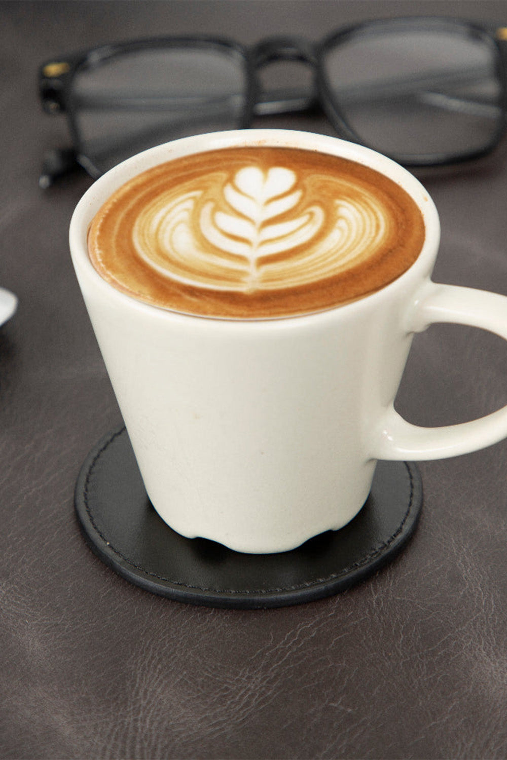 Bloominbag-Lavion Siyah Deri Yuvarlak Bardak Altlığı Seti (5'li)-Bardak Altlığı-5-Milagron.com