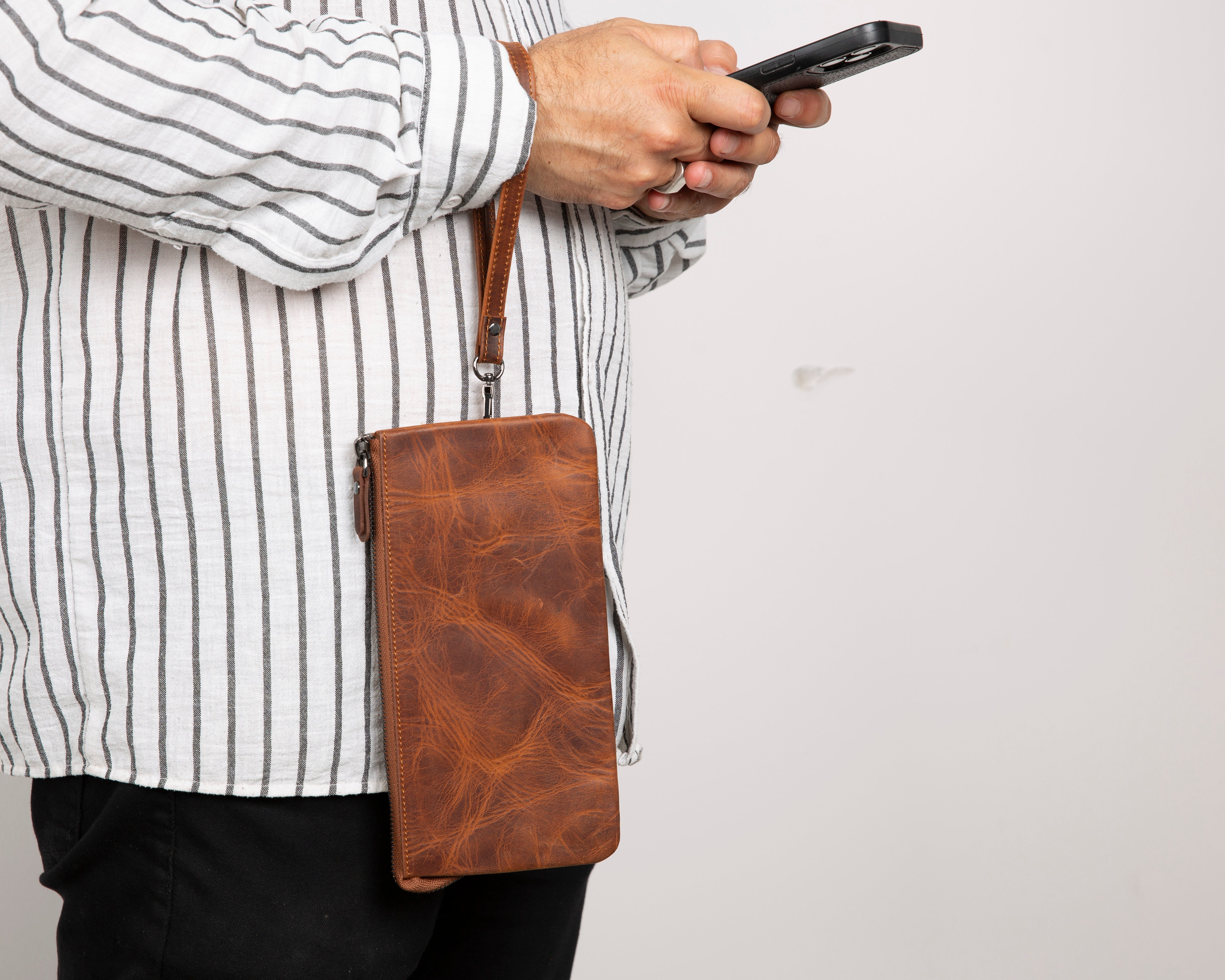 Bloominbag-Majeste Rust Brown Curated Deri Clutch Bag-2-Milagron.com